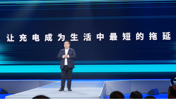 央视“第一发布”车企首秀 长安马自达EZ-60央视认证全球好车11111553.jpg