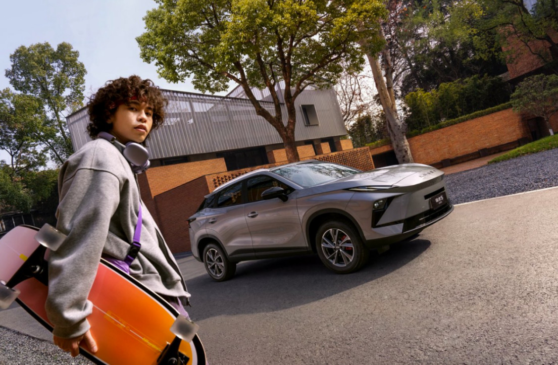 【瑞虎5新闻稿】全球而生，领潮而来 奇瑞瑞虎5运动版正式上市，7万级SUV价值标杆再进化859.jpg