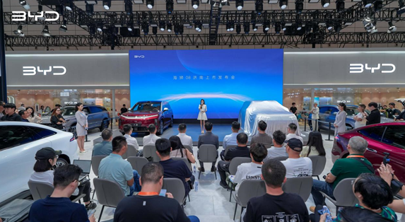 阔境登场！比亚迪海狮08闪耀2026齐鲁秋季车展